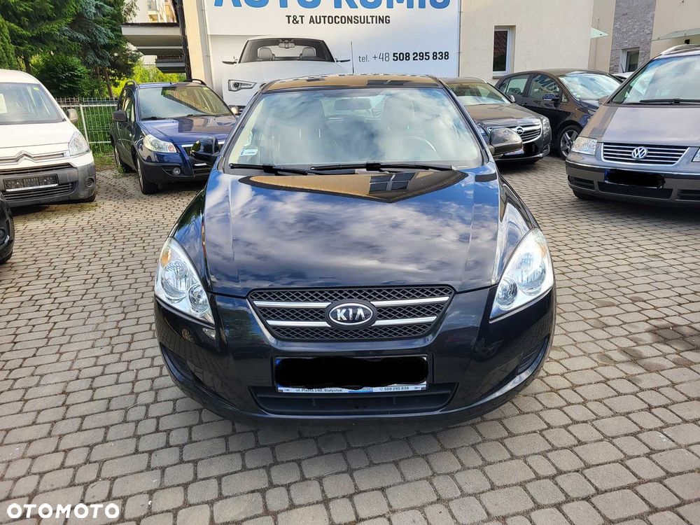 Kia Ceed - 2