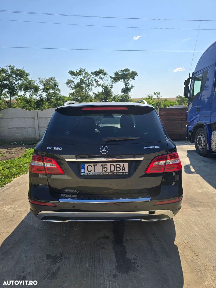 Mercedes-Benz ML 350 BlueTEC 4MATIC Aut - 11