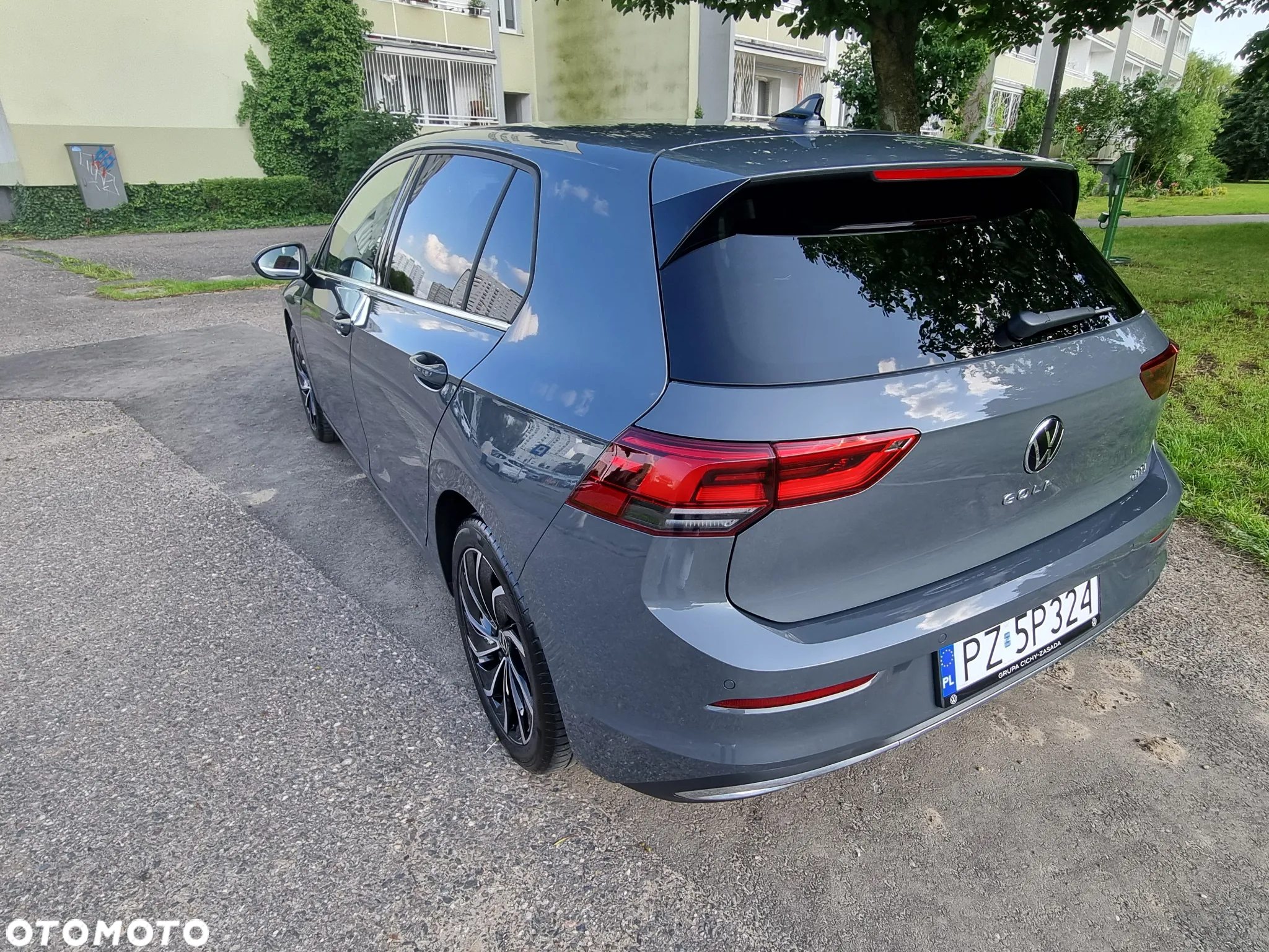 Volkswagen Golf - 23