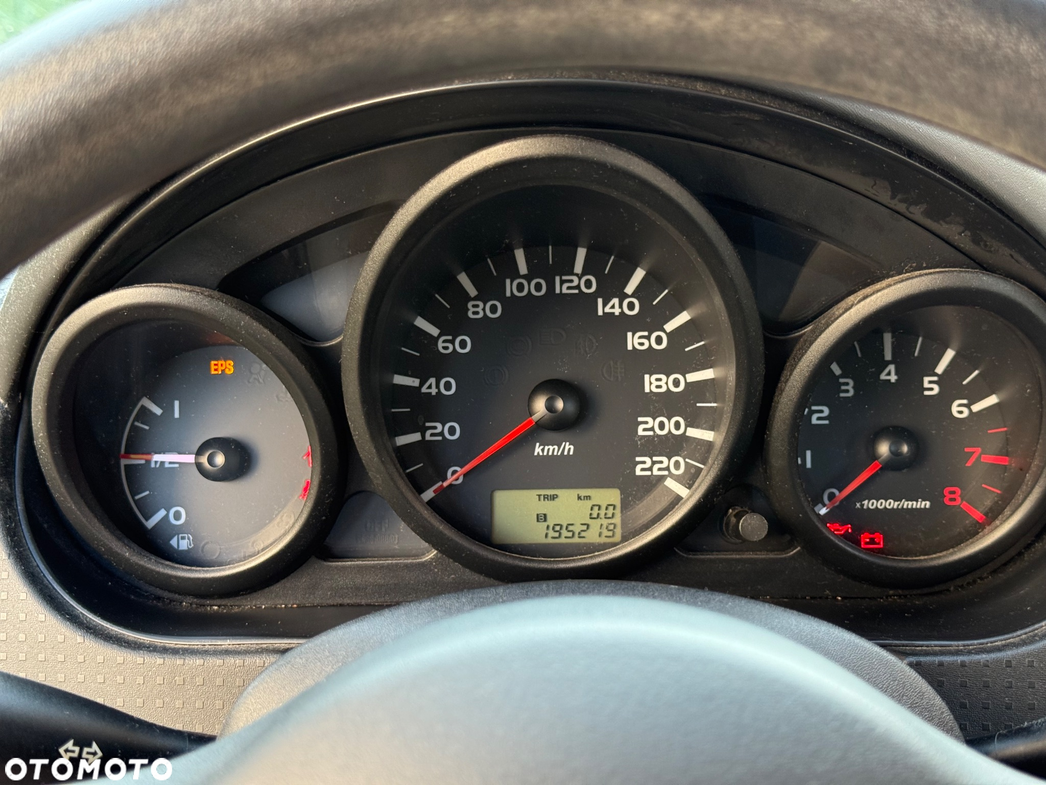 Mitsubishi Colt 1.3 Inform - 10