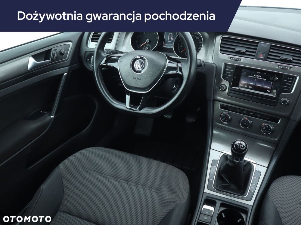 Volkswagen Golf - 9