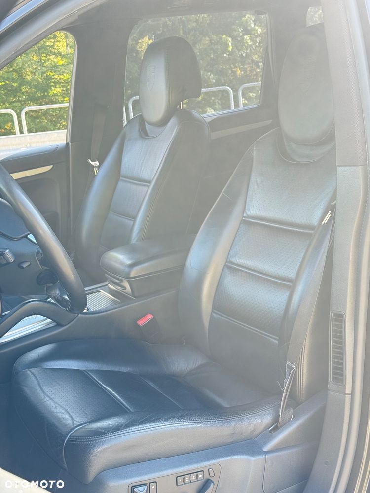 Porsche Cayenne - 7