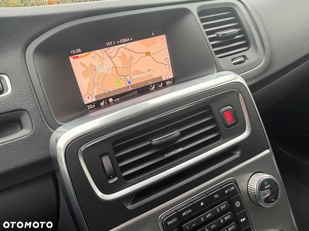 Volvo V60 Cross Country 2018
