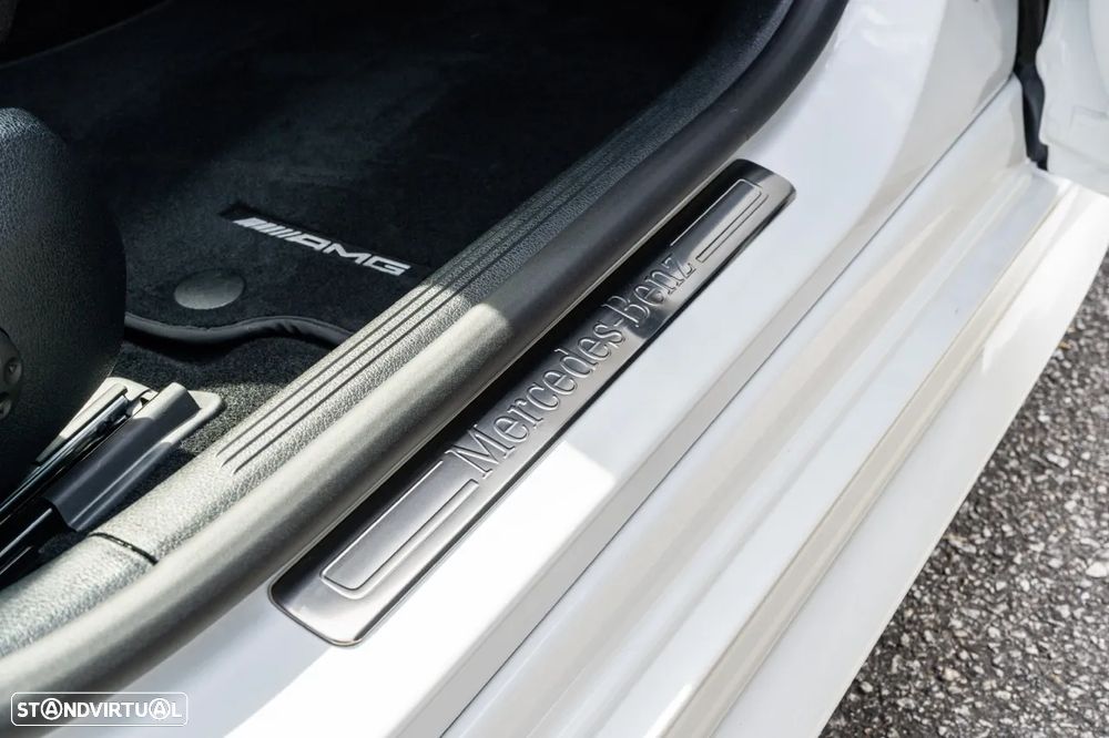 Mercedes-Benz C 300 - 35