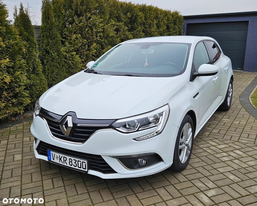 Renault Megane ENERGY TCe 100 LIFE - 3