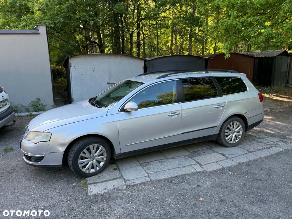 Volkswagen Passat 1.9 TDI Individual - 1