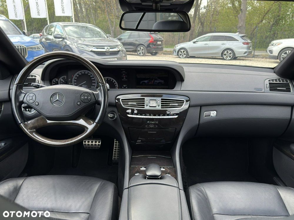 Mercedes-Benz CL - 25