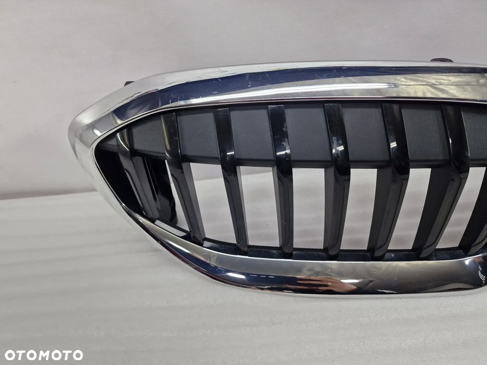 BMW G20 / G21 ATRAPA / GRILL PRZEDNI PRZÓD , NR 5113-192976-10 / 192976-10 , NR AUKCJI GL15 - 3
