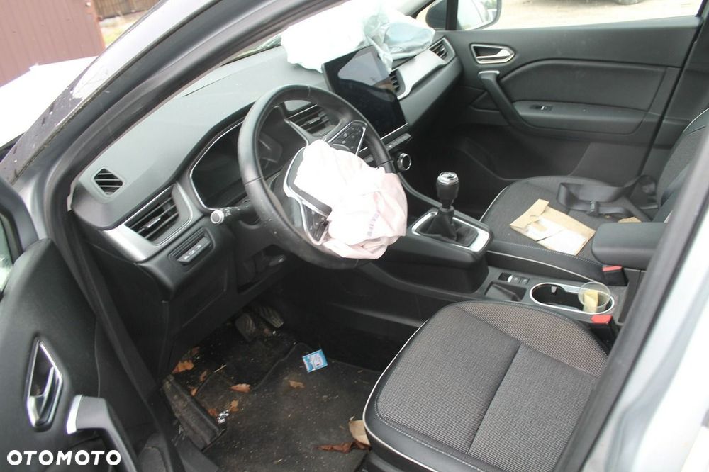 Renault Captur - 5