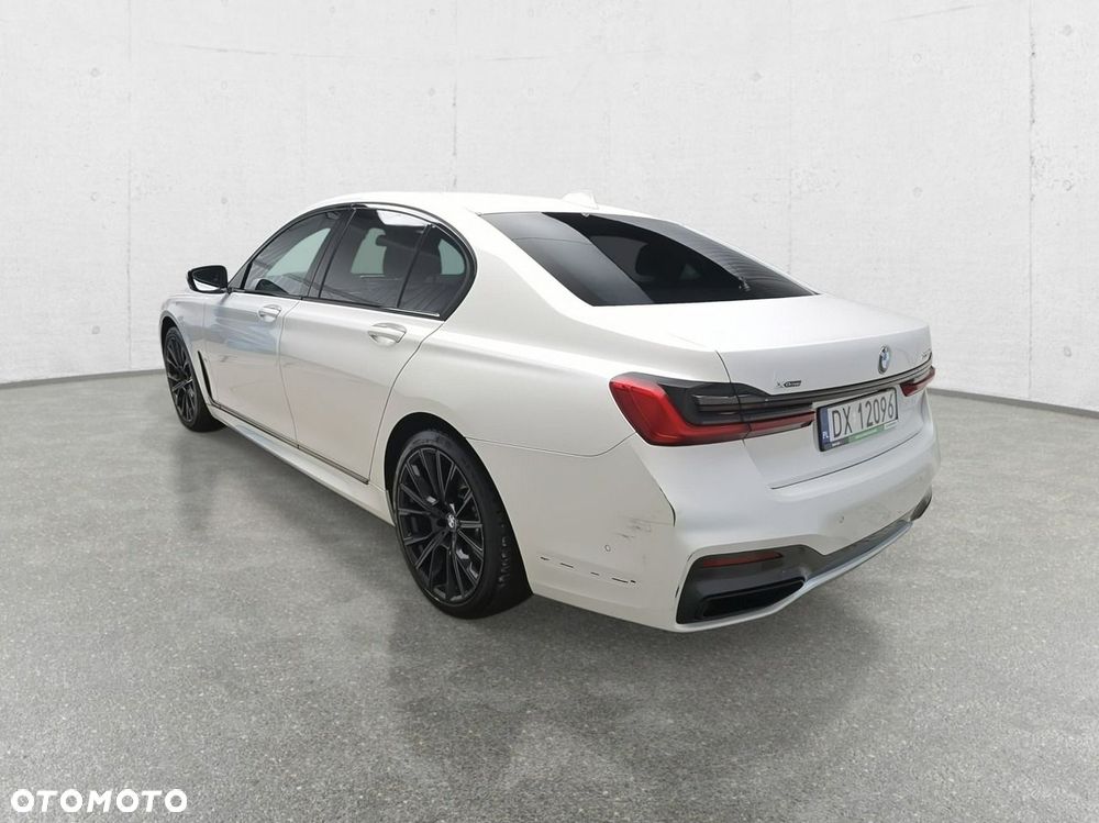 BMW Seria 7 - 5