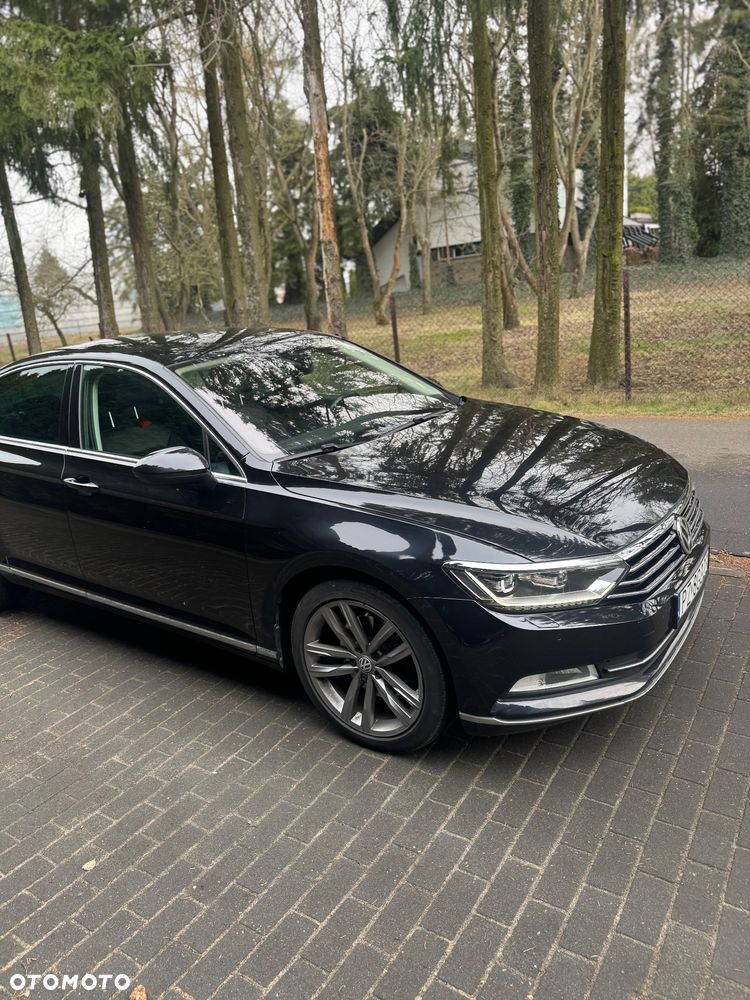 Volkswagen Passat - 15