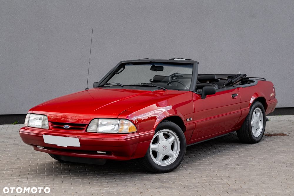 Ford Mustang 5.0 GT - 2