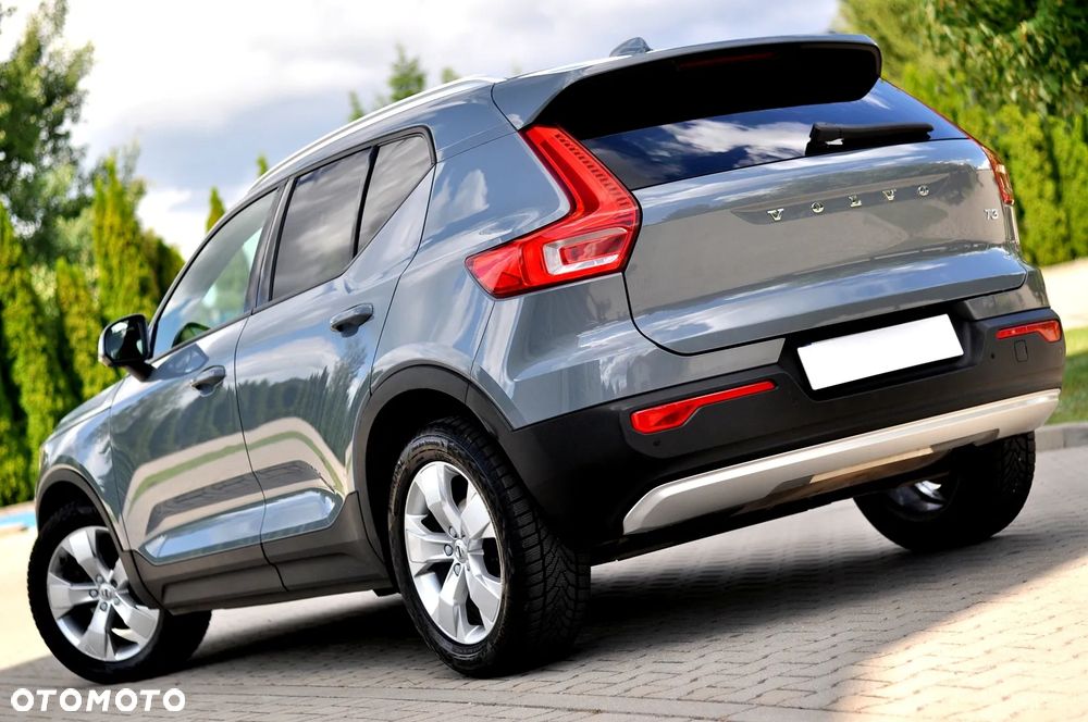 Volvo XC 40 T3 Momentum Pro - 8