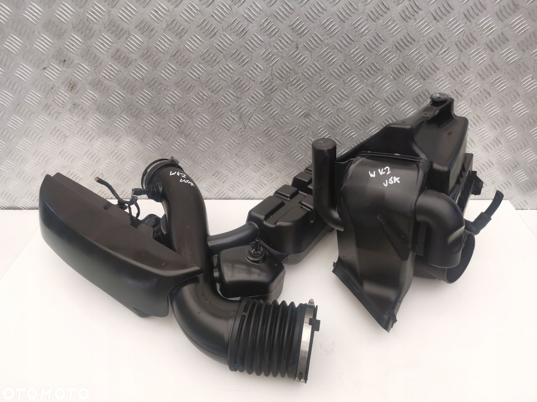 JEEP GRAND CHEROKE WK2 LIFT 3.6 BENZYNA OBUDOWA FILTRA POWIETRZA REZONATOR - 2