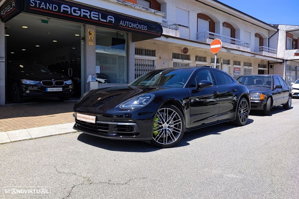 Porsche Panamera 4 E-Hybrid Executive - 1