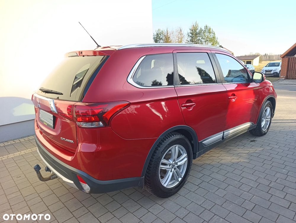 Mitsubishi Outlander 2.0 Instyle Navi CVT - 4
