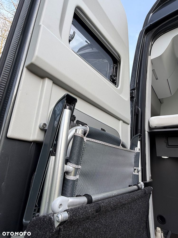 Volkswagen Grand California - 15