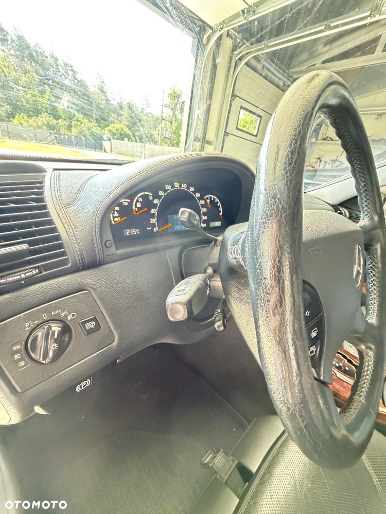 Mercedes-Benz CL - 11