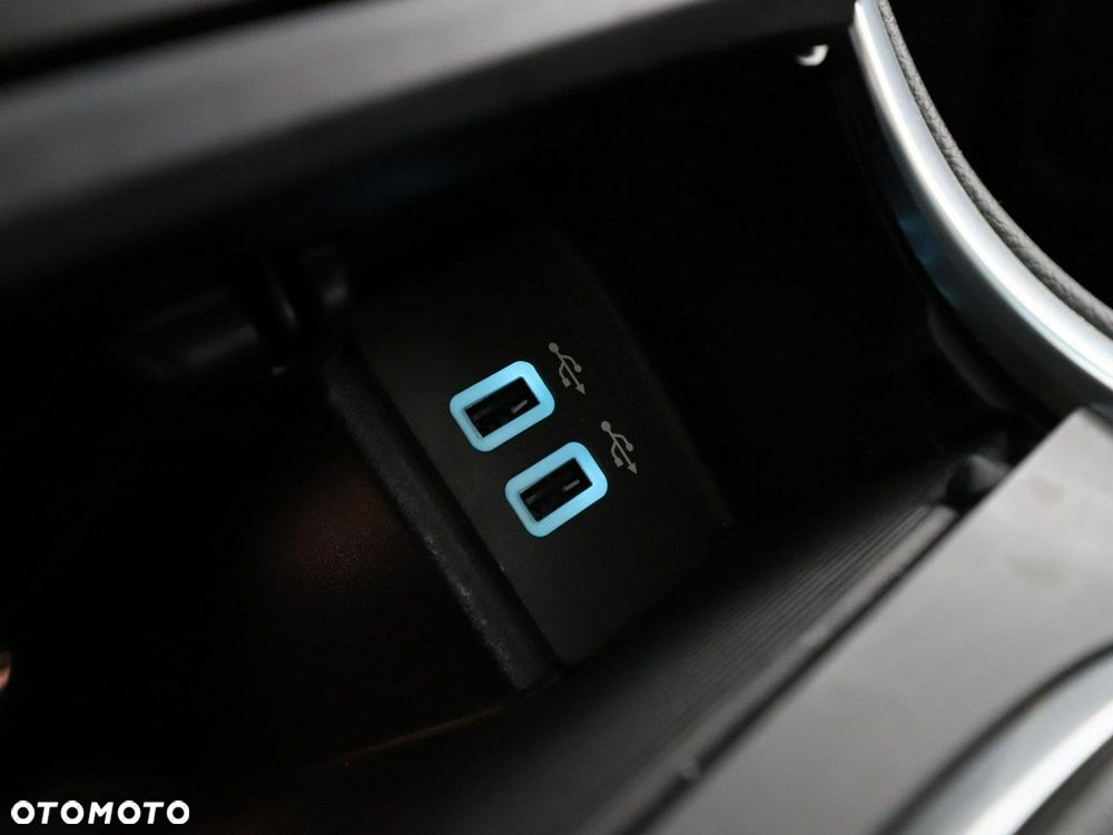 Ford Edge 2.0 TDCi Bi-Turbo 4x4 ST-LINE - 29