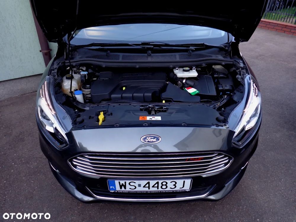 Ford S-Max 2.0 TDCi Titanium PowerShift - 34