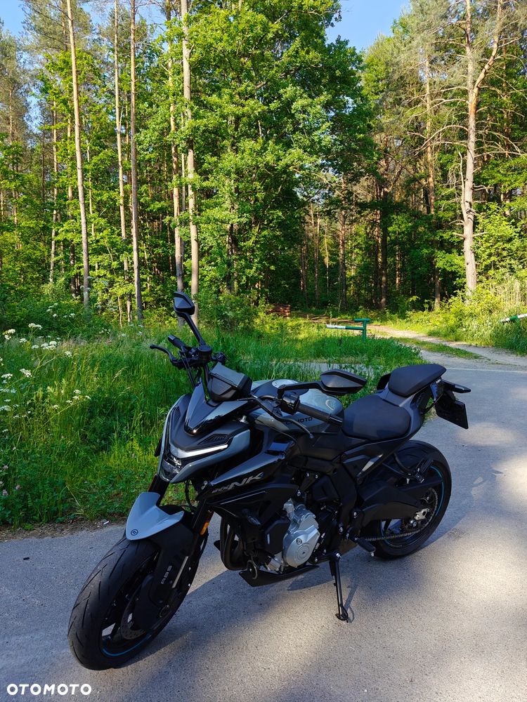 Cfmoto 675NK