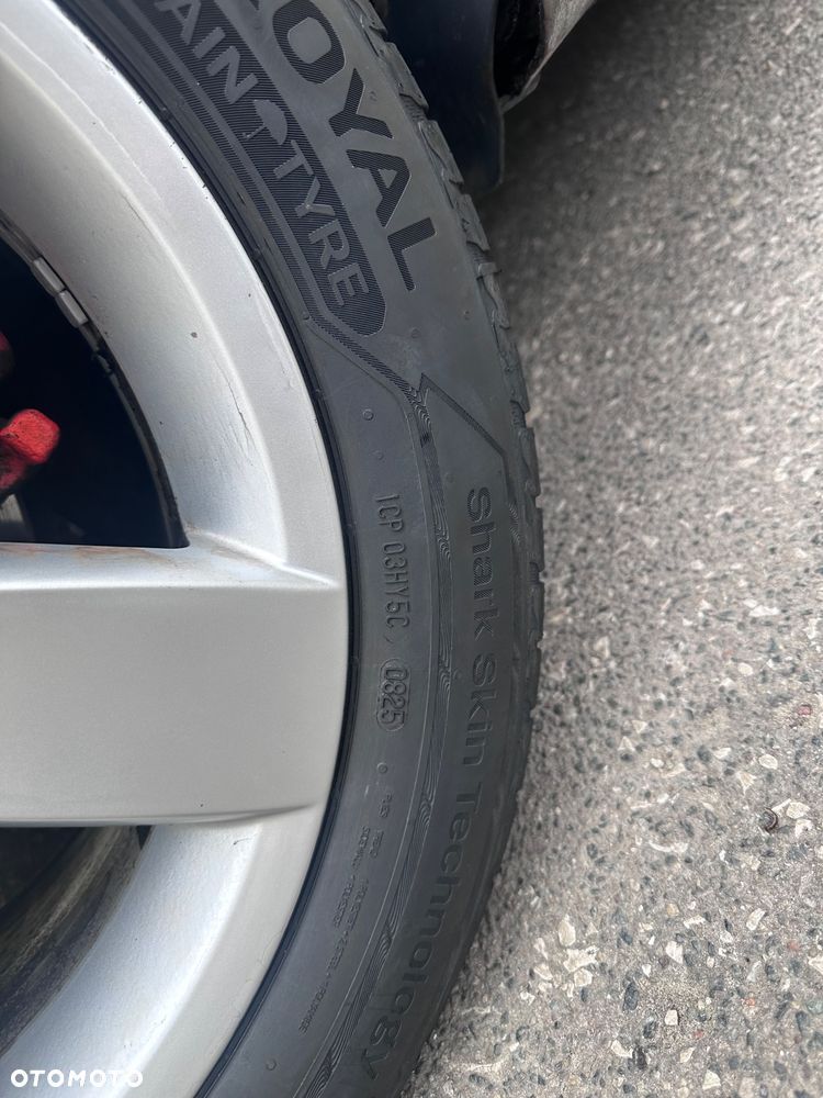 Volkswagen Jetta 2.0 TDI Highline - 15