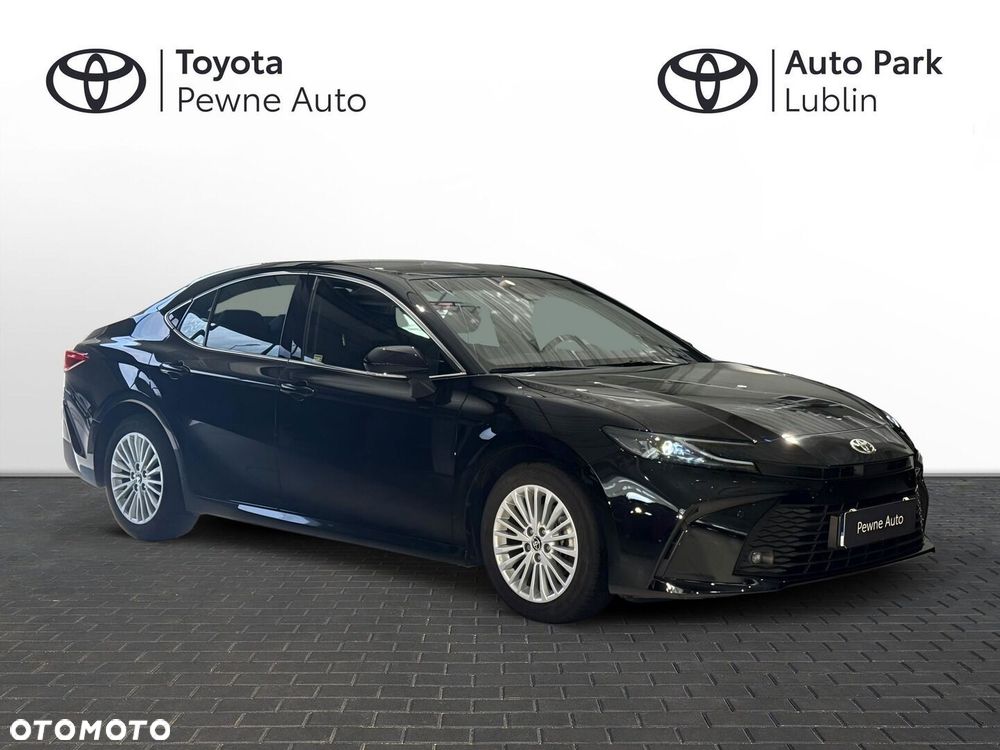 Toyota Camry - 7