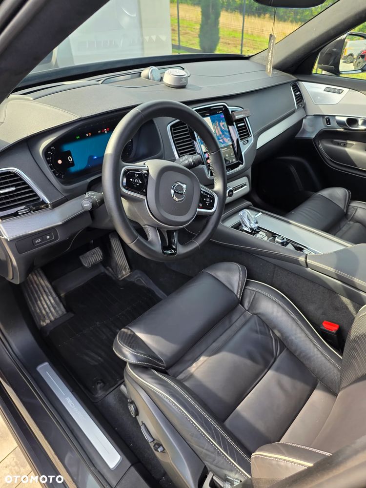 Volvo XC 90 - 22