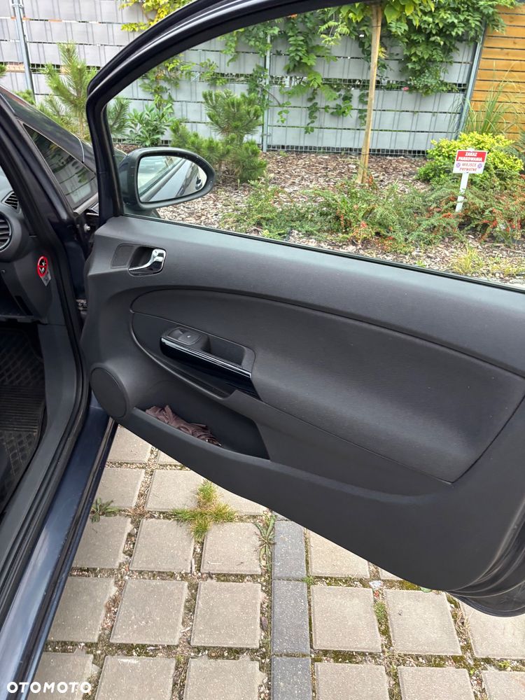 Opel Corsa - 6