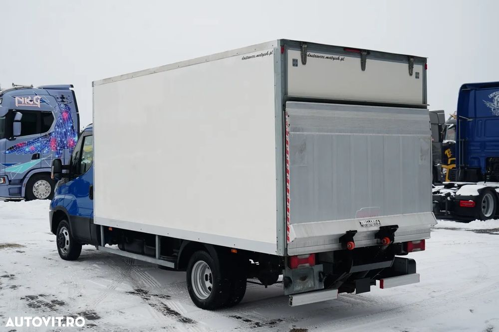 Iveco DAILY 35-160 / CONTAINER 4.2 M / LIFT - 750 kg / TWIN GVWR: 3500 KG - 7