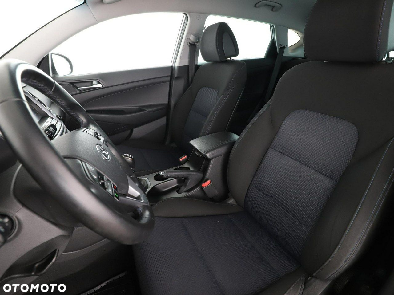 Hyundai Tucson 1.7 CRDI BlueDrive Style 2WD - 13