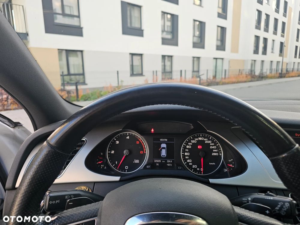 Audi A4 Avant 3.0 TDI Quattro S tronic - 7