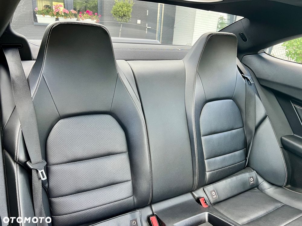 Mercedes-Benz Klasa C 250 7G-TRONIC Edition - 8