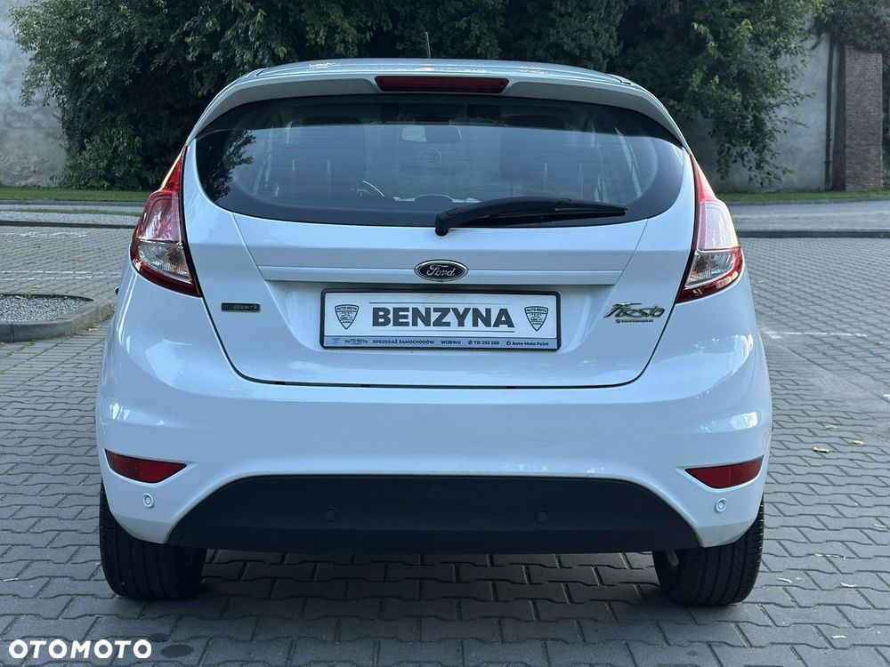 Ford Fiesta - 40