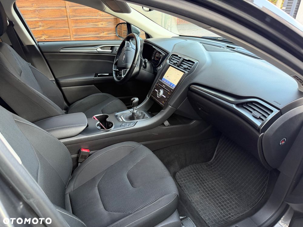 Ford Mondeo - 4