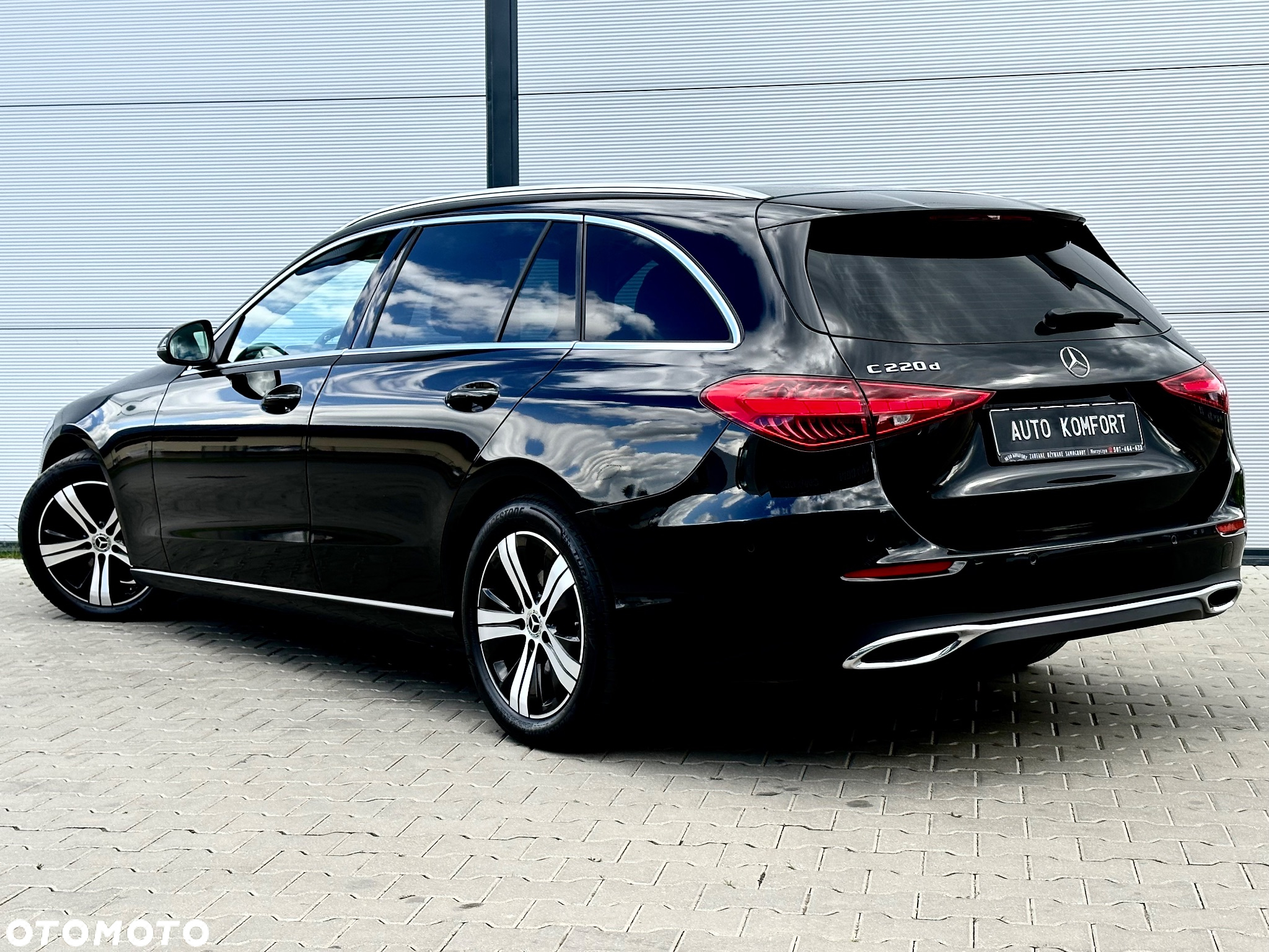 Mercedes-Benz Klasa C 220 d T 9G-TRONIC Avantgarde - 18