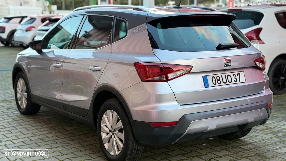 SEAT Arona - 10