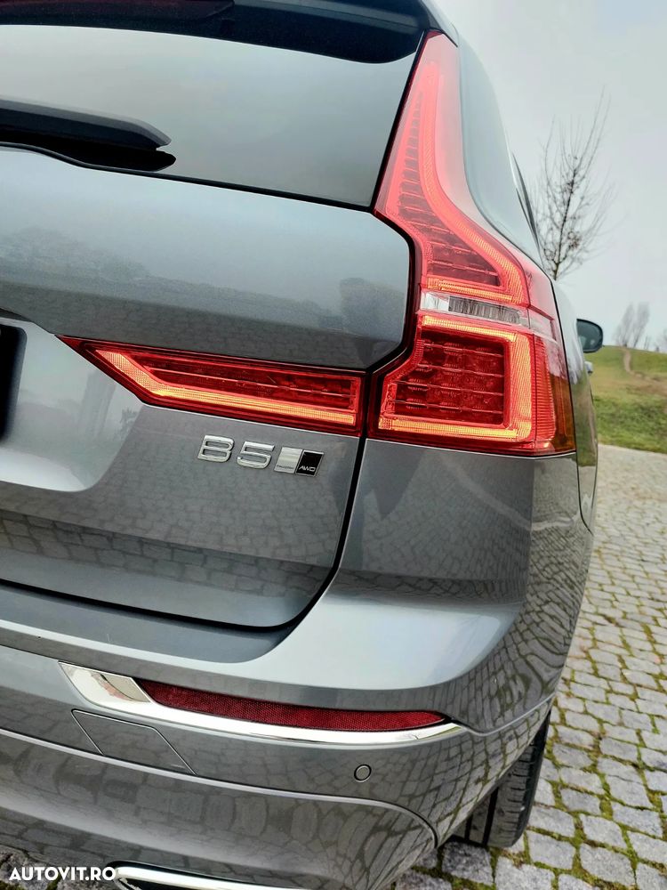 Volvo XC 60 B5 D AWD Geartronic Inscription - 12