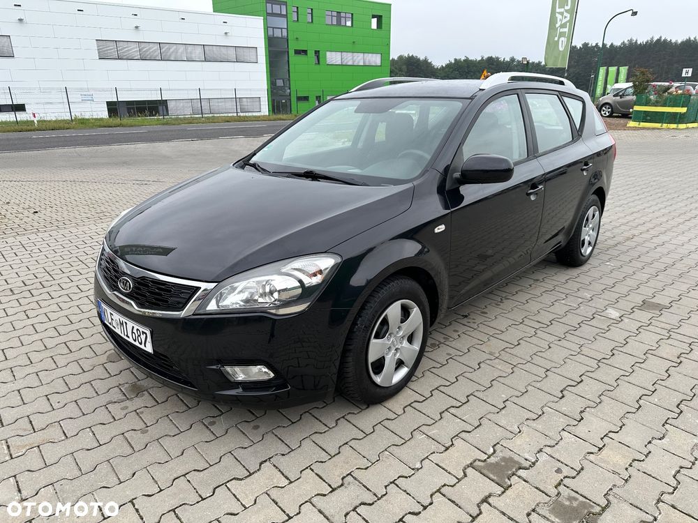 Kia Ceed 1.4 L - 22