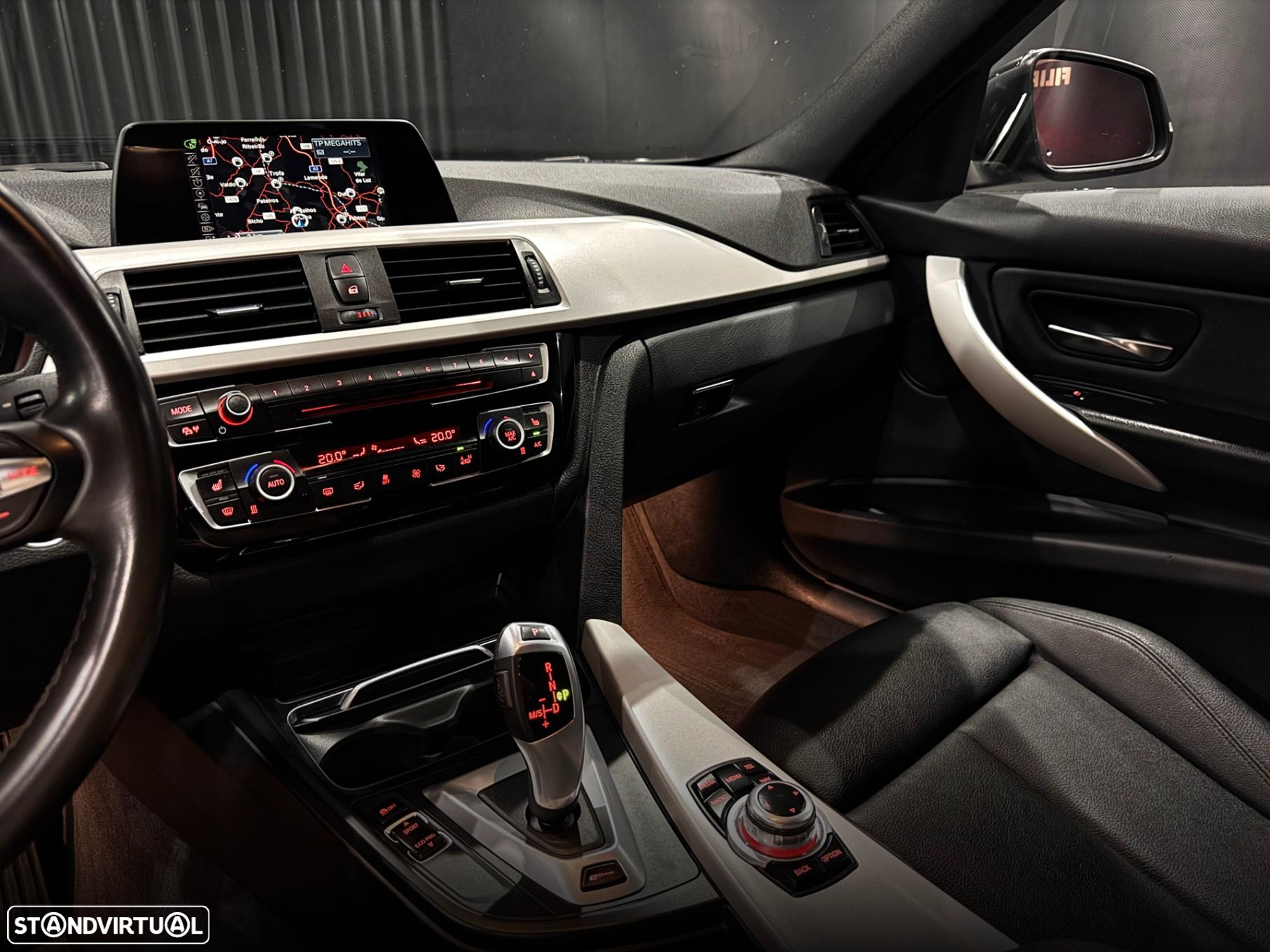 BMW 330 e iPerformance Pack M Shadow - 20