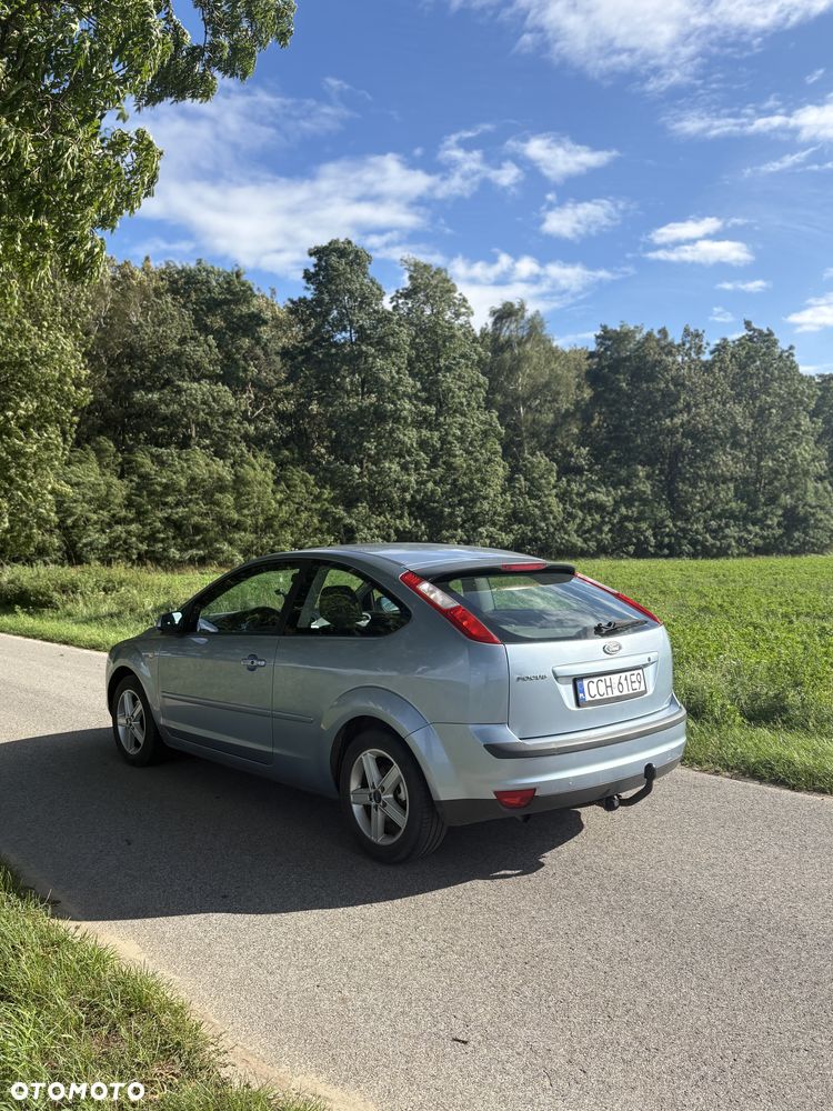Ford Focus 1.6 Ambiente - 5