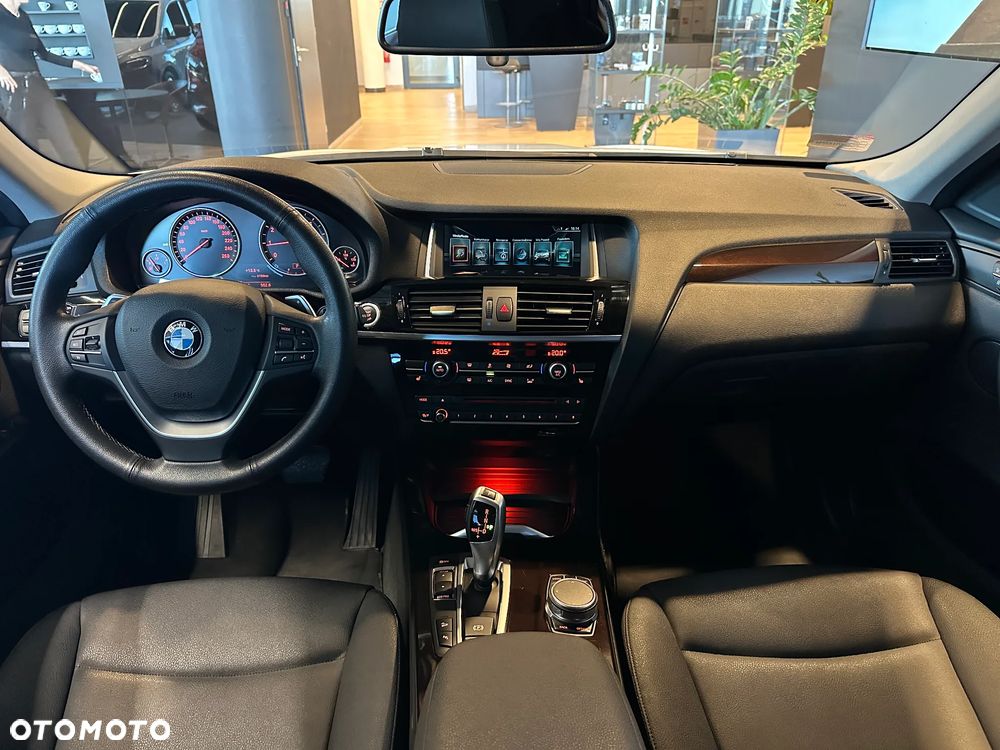 BMW X4 xDrive20i xLine - 8