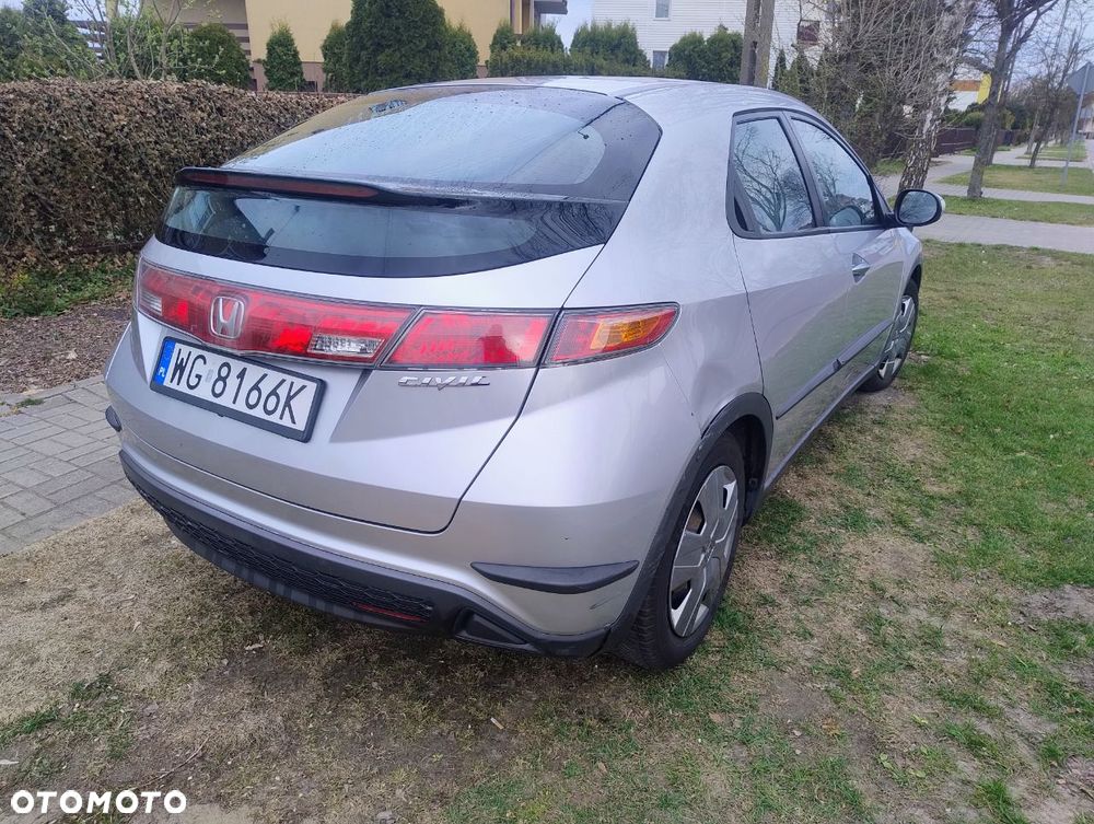 Honda Civic 1.4 Comfort - 3