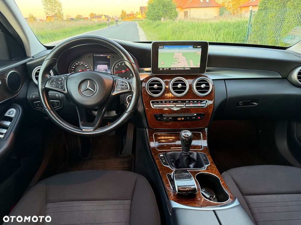 Mercedes-Benz Klasa C 180 (BlueEFFICIENCY) Elegance - 20