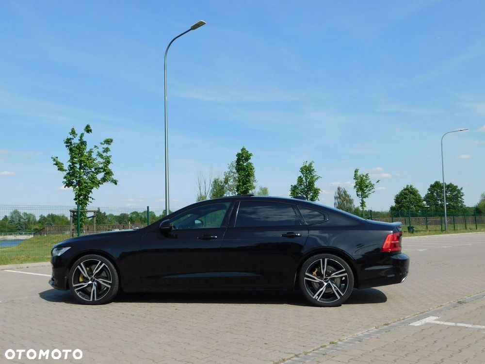 Volvo S90 - 33