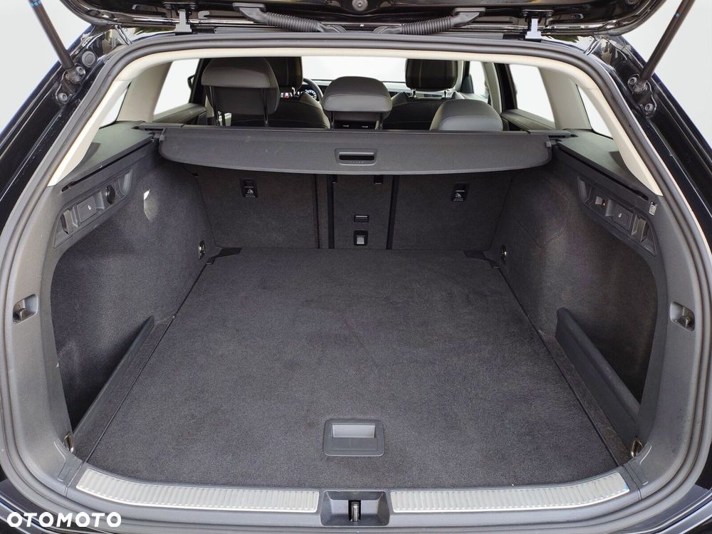 Volkswagen Passat Variant - 26