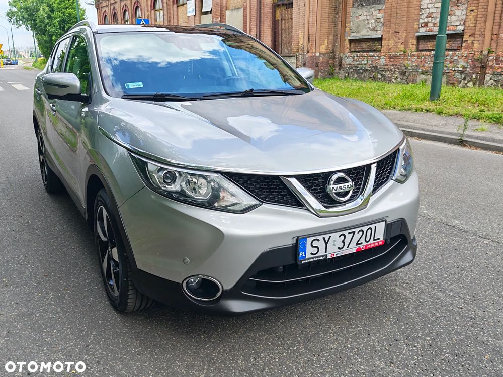 Nissan Qashqai 1.5 dCi Tekna - 16