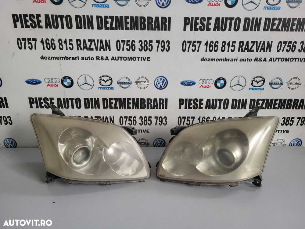 Far Dreapta Toyota Avensis T25 An 2003-2004-2005-2006-2007-2008 ATENTIE VOLAN DREAPTA Dezmembrez To - 1