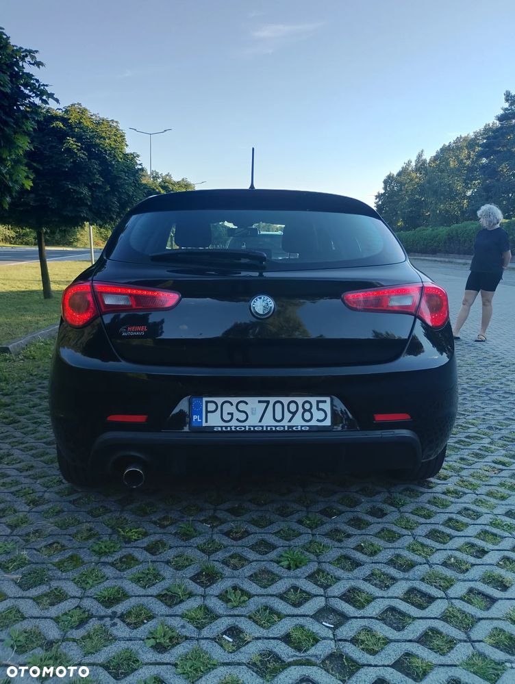 Alfa Romeo Giulietta 1.4 TB Distinctive - 3