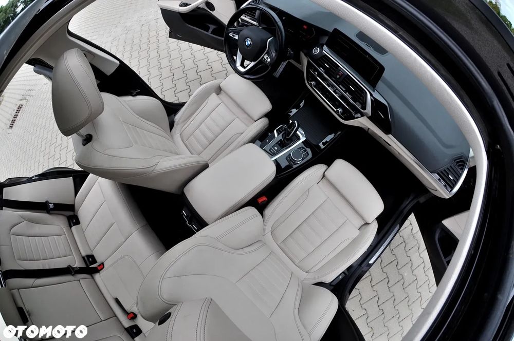 BMW X3 sDrive18d MHEV xLine - 29
